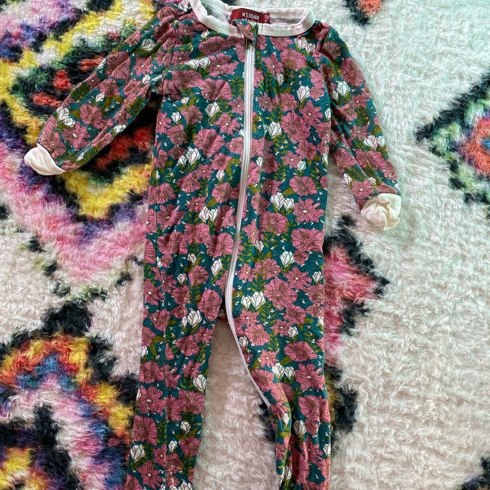 MilkBarn romper set